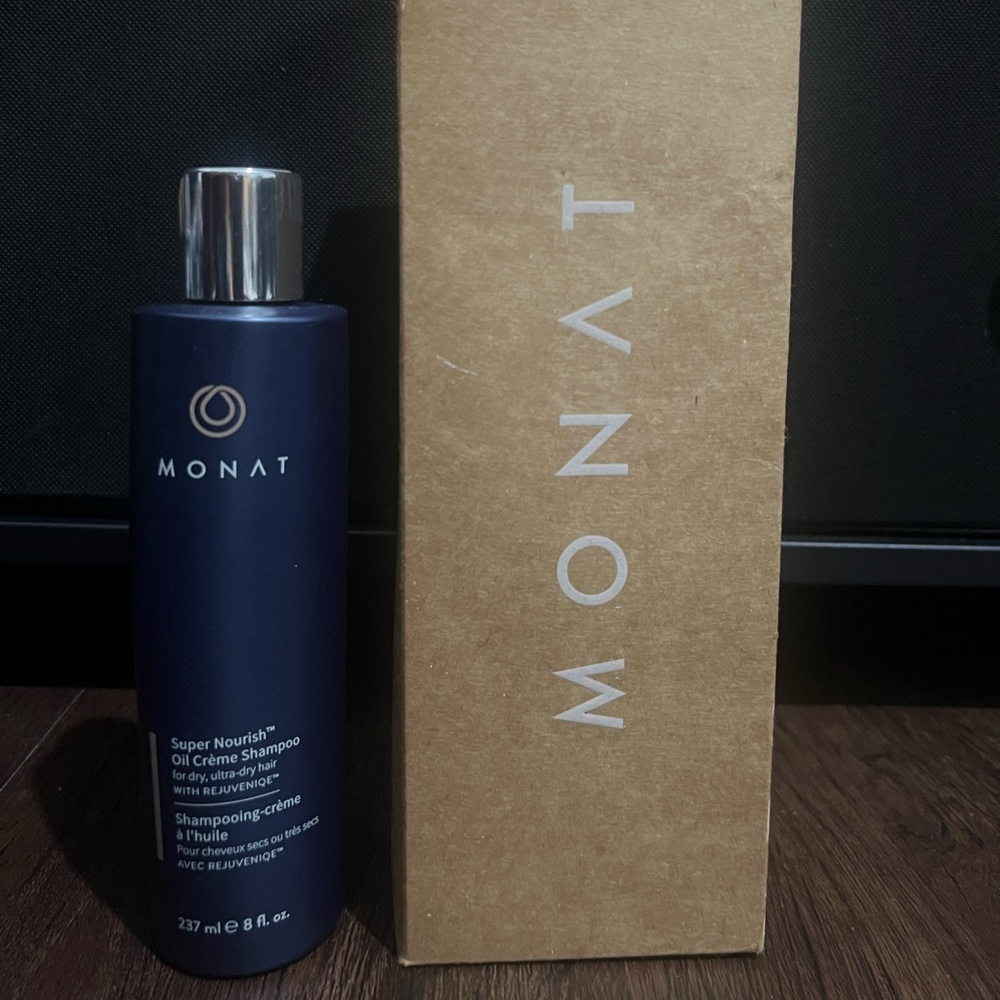 MONAT Super Nourish Oil Crème Shampoo